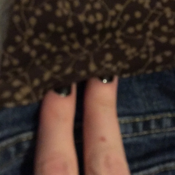 Full panel Gap maternity jeans - Picture 3 of 3